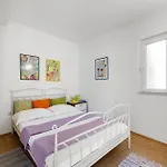 In With Wifi Апартаменты *