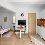 Lovely In With Wifi