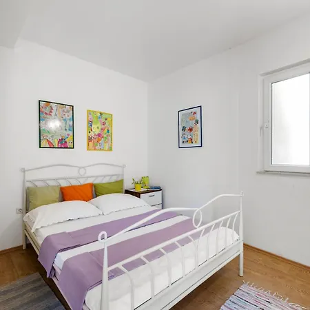 In With Wifi Lejlighed *